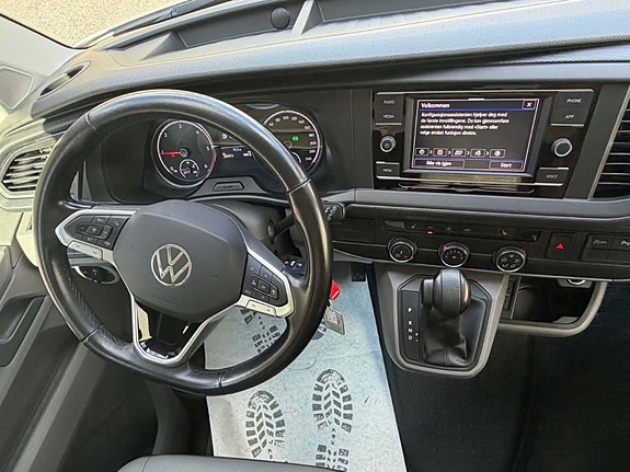 Volkswagen Transporter 11 of 30