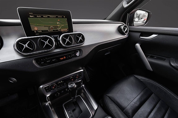 Mercedes-Benz X250 d 23 of 30