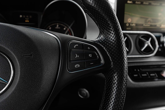 Mercedes-Benz X250 d 18 of 30