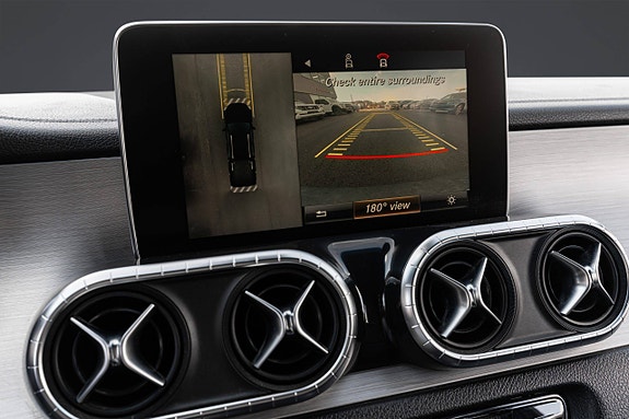 Mercedes-Benz X250 d 28 of 30