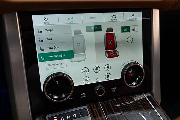 Land Rover Range Rover 22 of 30