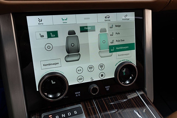 Land Rover Range Rover 23 of 30
