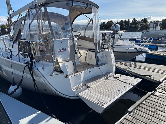 Bavaria 36 Cruiser Avantgarde 2012 7 of 23
