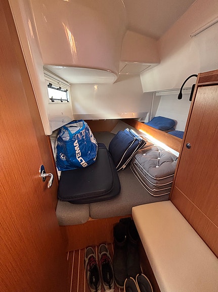 Bavaria 36 Cruiser Avantgarde 2012 20 of 23