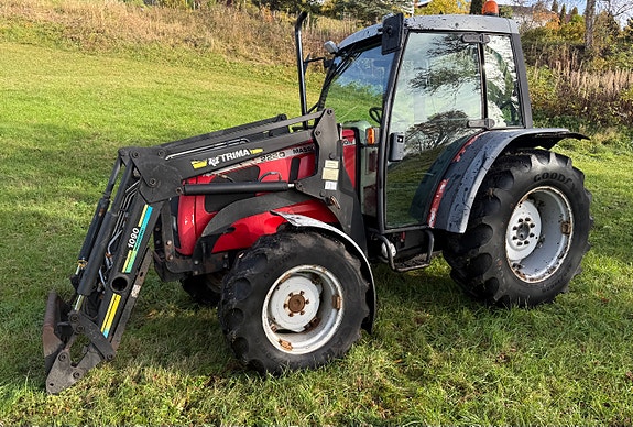 Massey Ferguson 2220 9 of 9