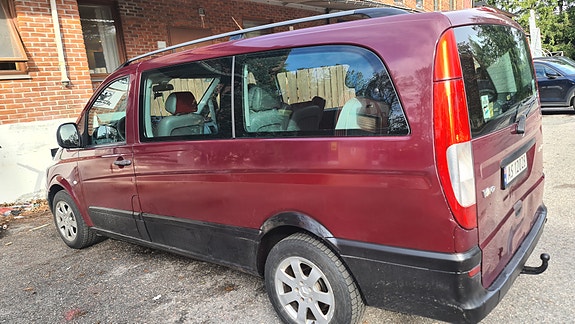 Mercedes-Benz Vito 111 11 of 12