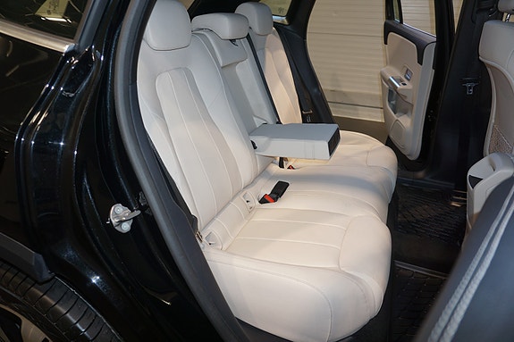 Mercedes-Benz EQA350 21 of 30