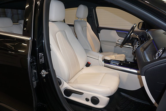 Mercedes-Benz EQA350 28 of 30