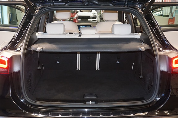 Mercedes-Benz EQA350 15 of 30