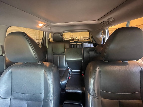 Nissan X-Trail 11 of 15