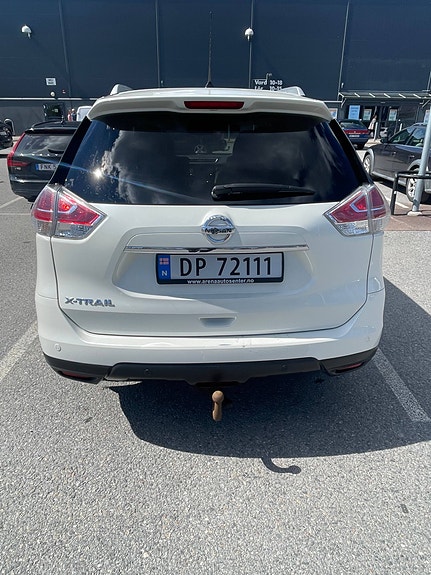 Nissan X-Trail 4 of 15