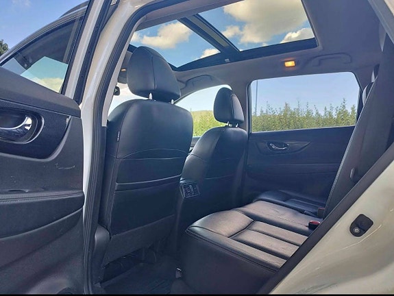 Nissan X-Trail 8 of 15