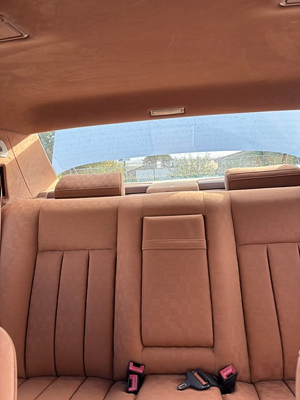 Mercedes-Benz 400 SE 16 of 17
