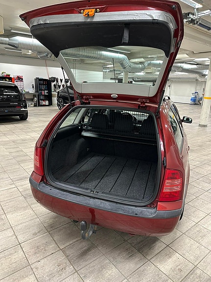 Skoda Octavia 17 of 24