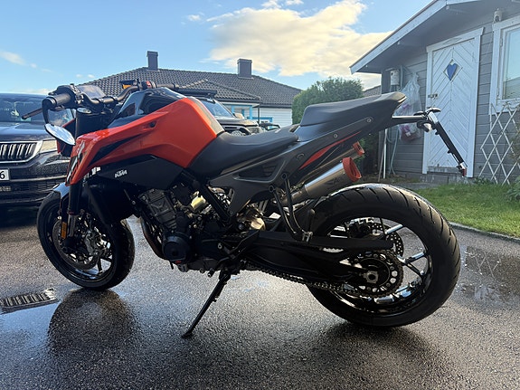 KTM 790 Duke 3 of 15