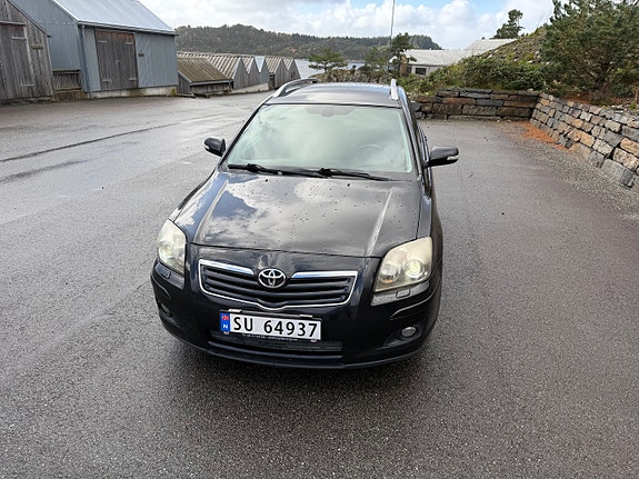 Toyota Avensis 6 of 29