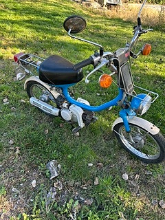 Yamaha QT 50 4 of 8