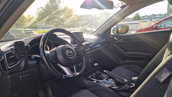 Mazda 3 8 of 27