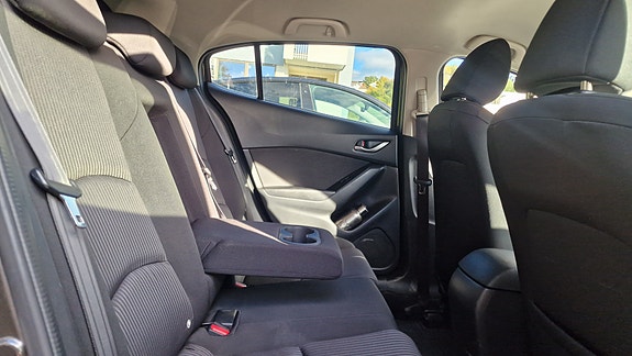 Mazda 3 12 of 27
