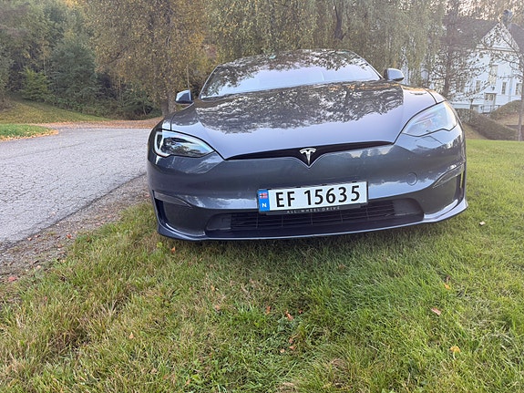 Tesla Model S 16 of 30