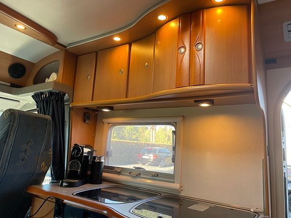 Dethleffs Globetrotter, Premium Class 24 of 30