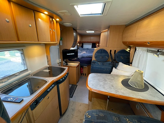 Dethleffs Globetrotter, Premium Class 25 of 30