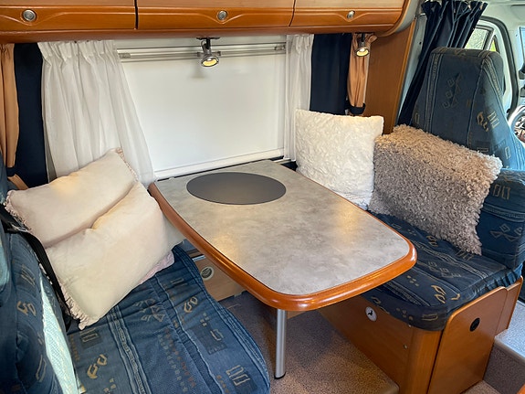 Dethleffs Globetrotter, Premium Class 21 of 30