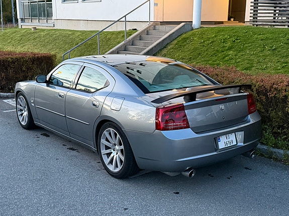 Dodge Charger 10 of 20