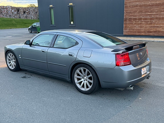 Dodge Charger 6 of 20
