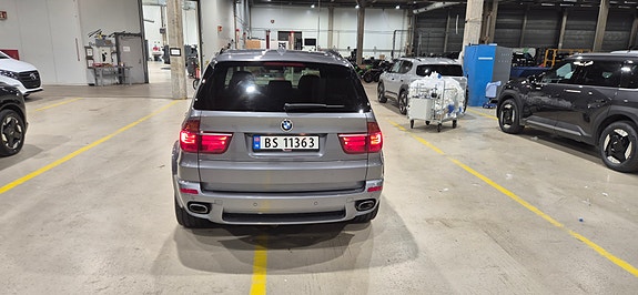 BMW X5 4 of 15
