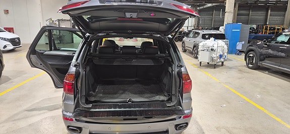 BMW X5 13 of 15