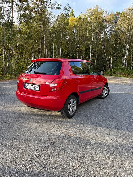 Skoda Fabia 5 of 13