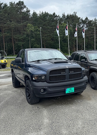Dodge RAM 2 of 7