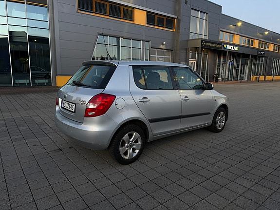 Skoda Fabia 4 of 17