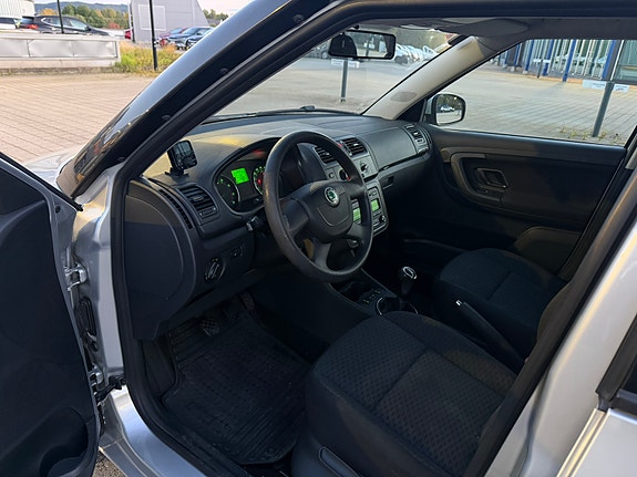 Skoda Fabia 7 of 17