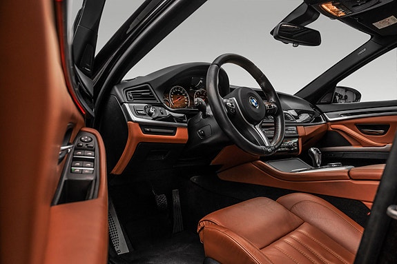 BMW M5 17 of 30