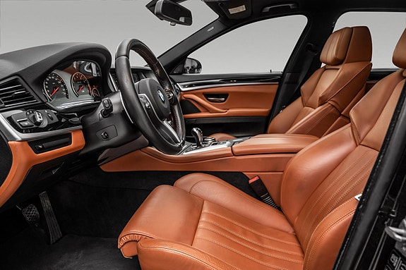 BMW M5 19 of 30