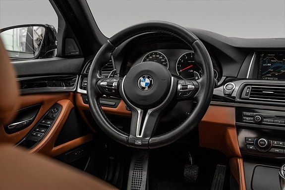 BMW M5 25 of 30