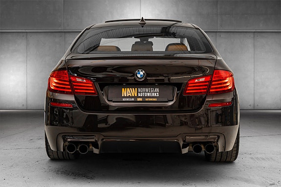 BMW M5 11 of 30
