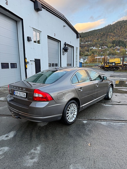 Volvo S80 4 of 22