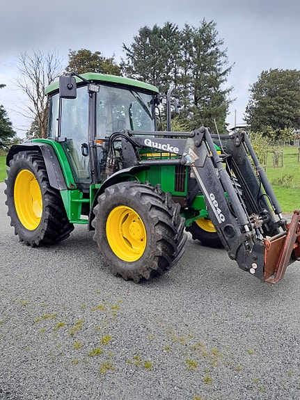 John Deere 6210 SE 2 of 13