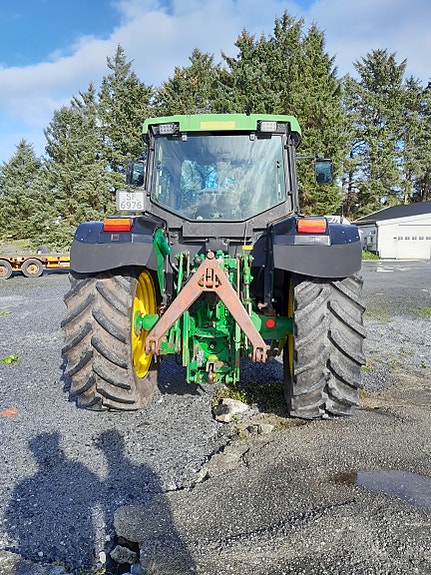 John Deere 6210 SE 7 of 13