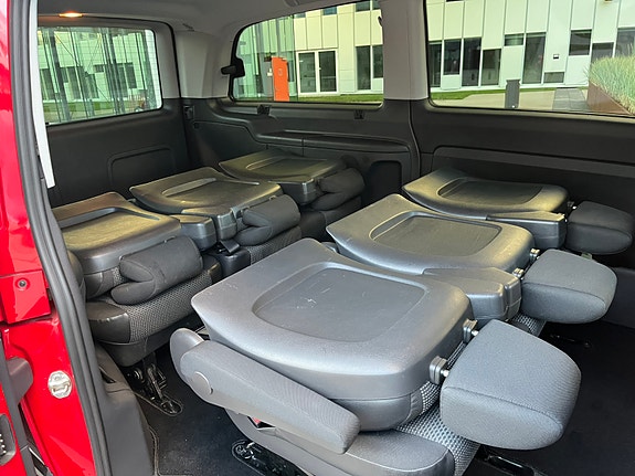 Mercedes-Benz Vito 113 24 of 30