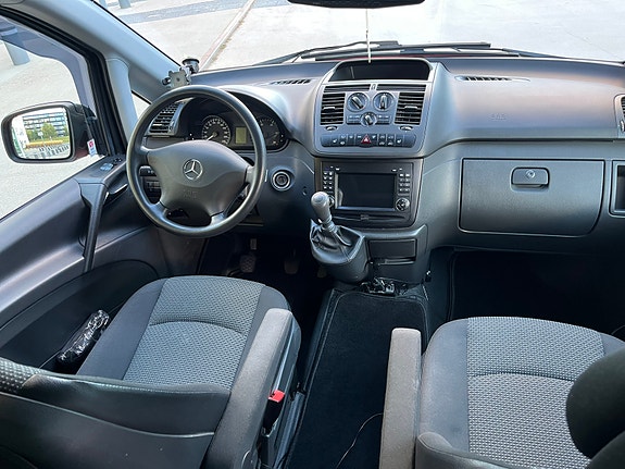 Mercedes-Benz Vito 113 8 of 30