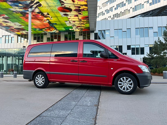 Mercedes-Benz Vito 113 2 of 30