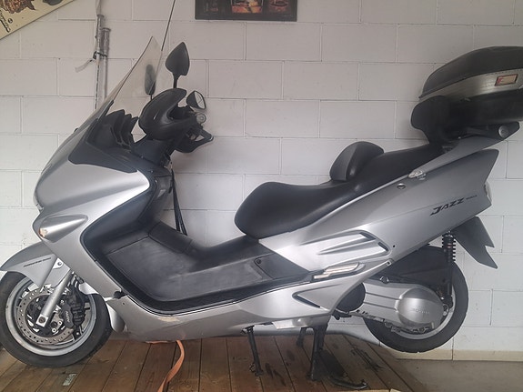 Honda NSS 250 Jazz 2 of 4