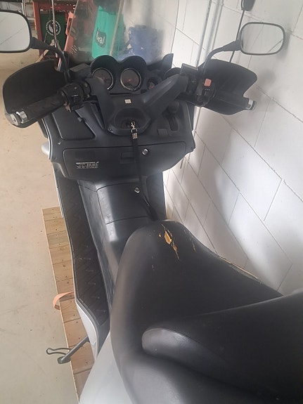 Honda NSS 250 Jazz 4 of 4