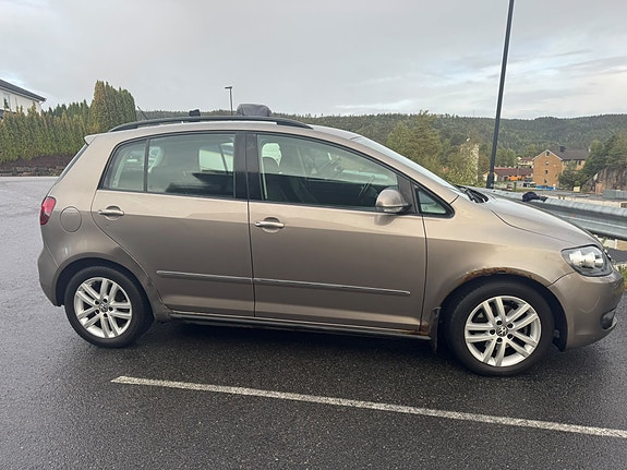Volkswagen Golf Plus 6 of 16