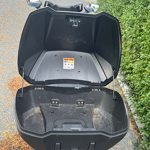 Honda NSS300 Forza 8 of 9