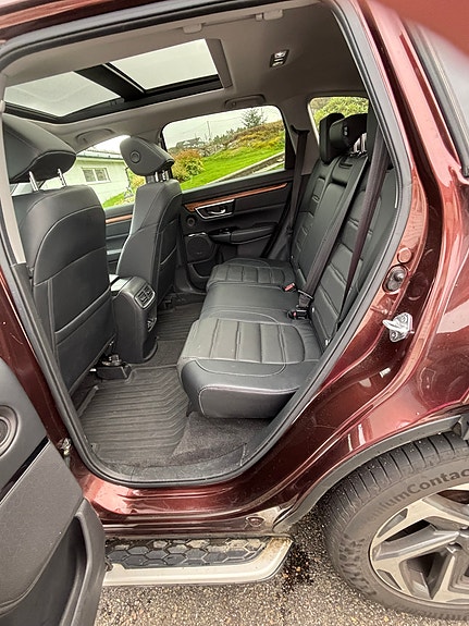Honda CR-V 7 of 13
